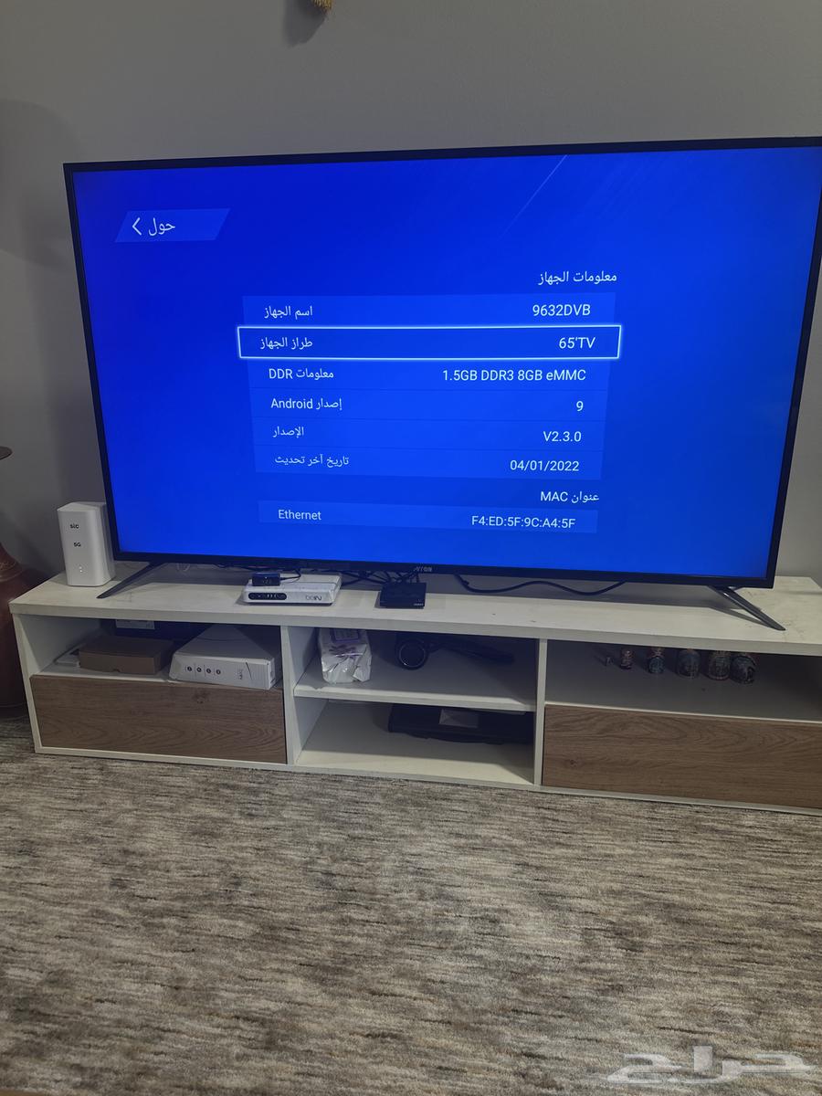 شاشة 65 ذكية شبة جديدة64574300183682110
