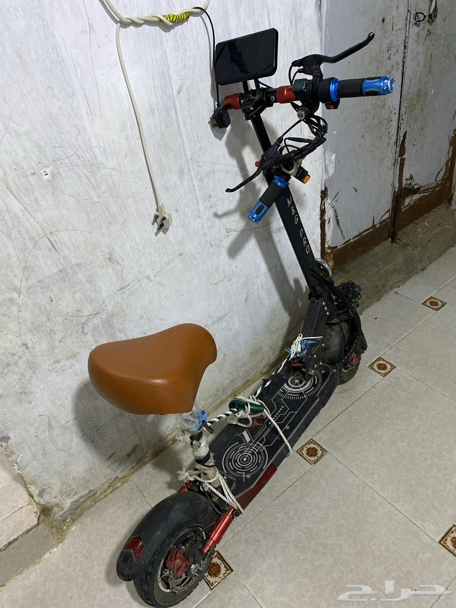للبيع سكوتر الوحش64579485204226112
