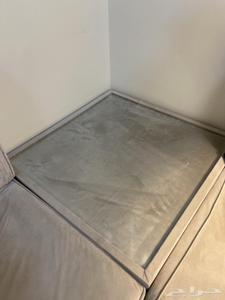 طقم كنب ارضي64579266446850113