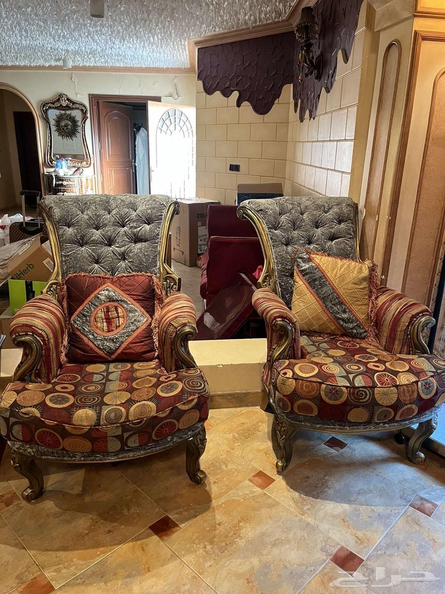 أثاث فخم للبيع64579636848003110