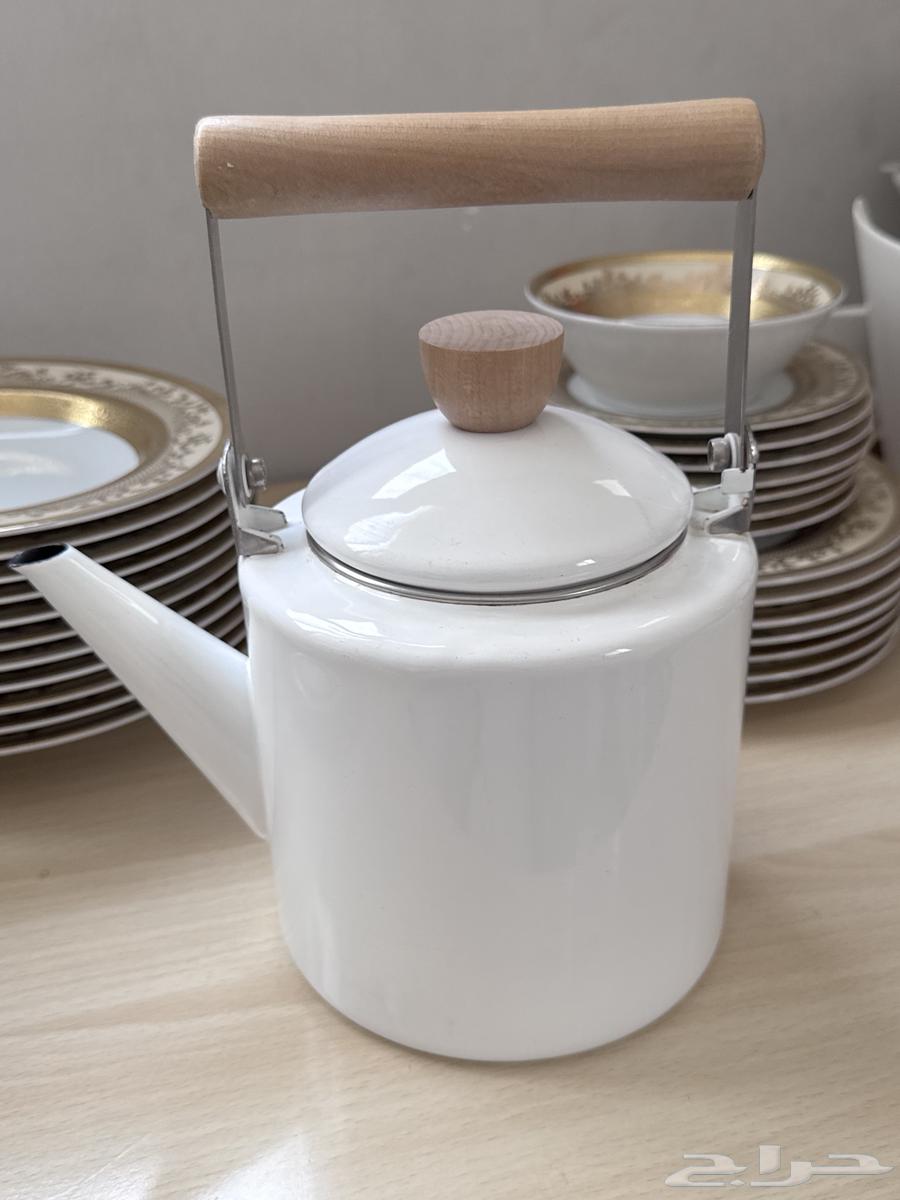 للبيع إبريق شاي TONRA بسعة 81.1 أونصة - بحالة ممتازة64575629465218111