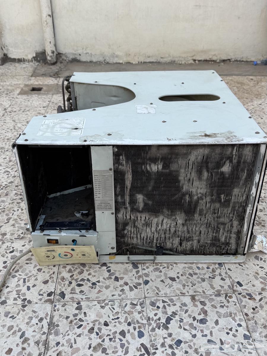 1 للبيع مكيف مستخدم نظيف   سليم وبارد   سعر مناسب64577458067458110