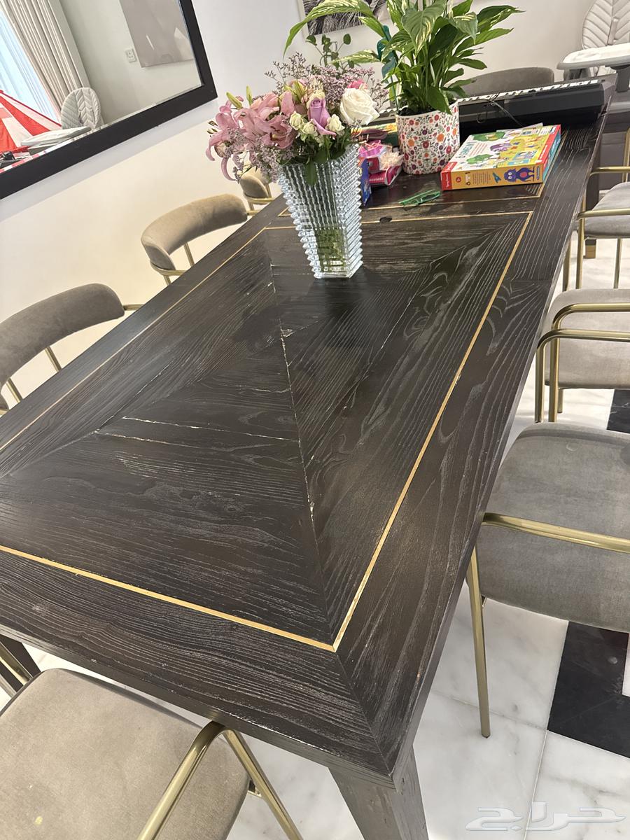 طاوله ل 10 اشخاص للبيع بدون كراسي64576367733377110