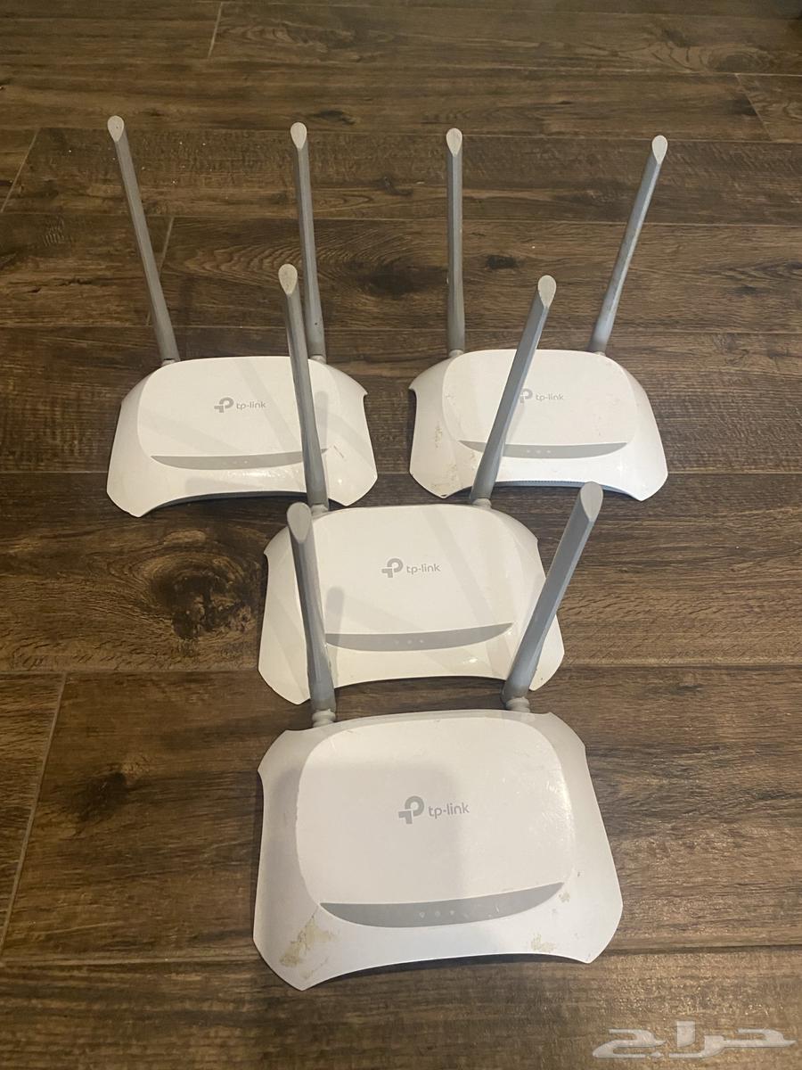 مقوي وموزع شبكه منزليه64573516675713114