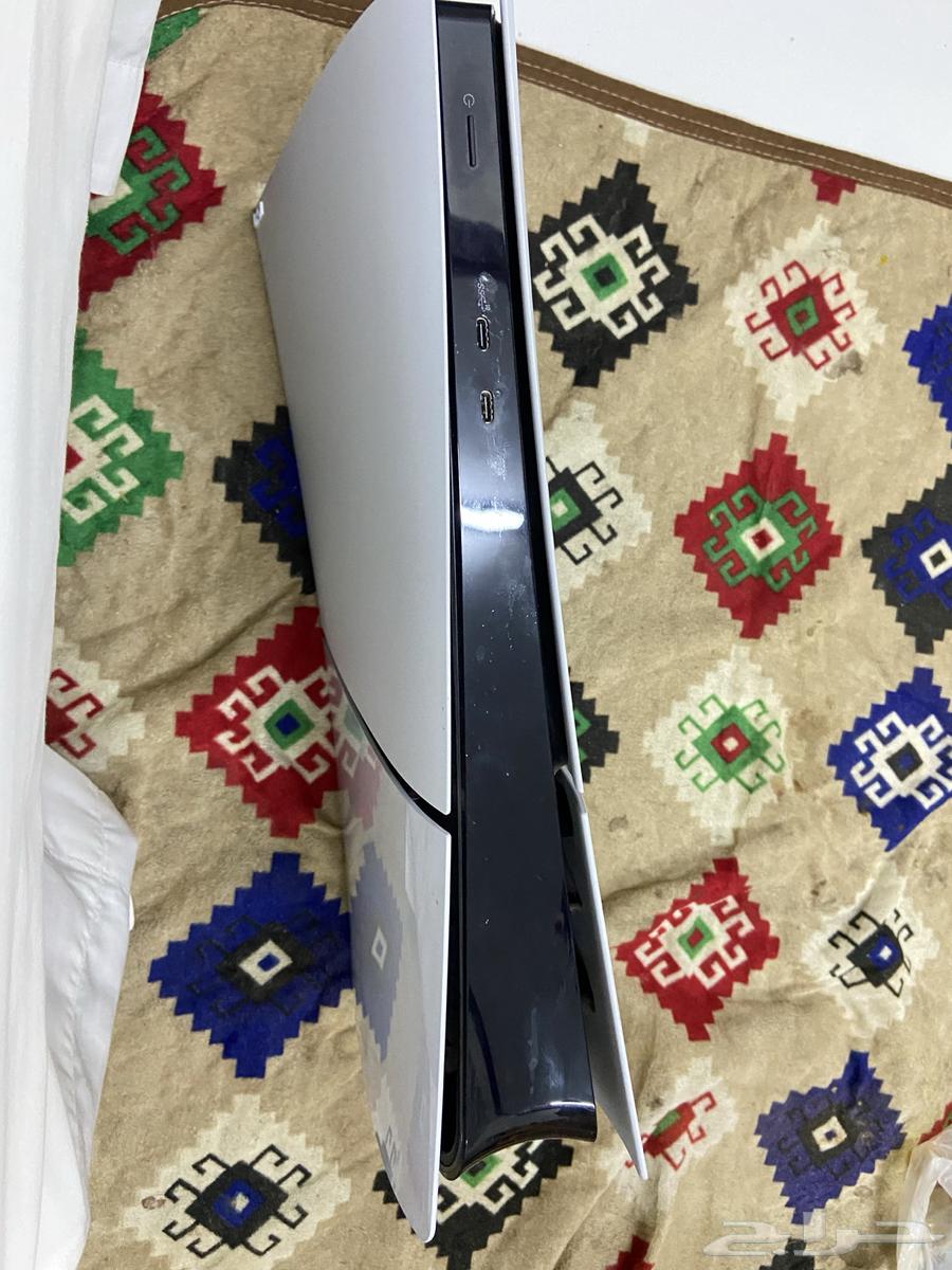 Soni Salim64579470660995113