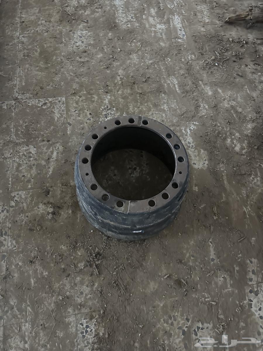 للبيع قطع بوز جديدة64578535614721110