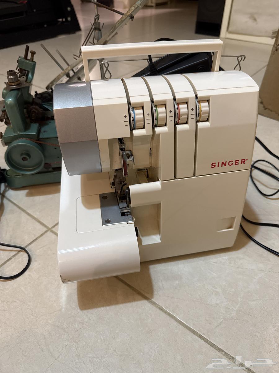 مجموعه الون من الخيوط بكرات كبيره مكينة تطريز مكينة حبك64575014356481111