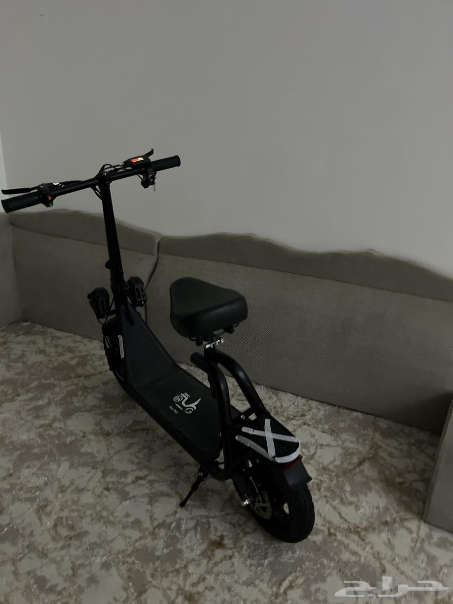 سكوتر ابو سله سرعه 65 نظيف ومامشى إلا 150 كيلو64571547511553112