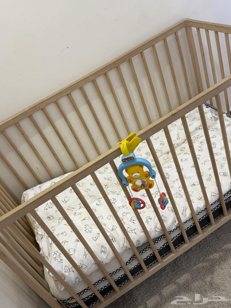 كرسي اطفال ( شبه جديد نظيف جدا )64575014348931111