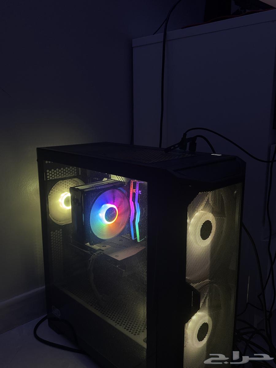 PC and Screen64576673506307111