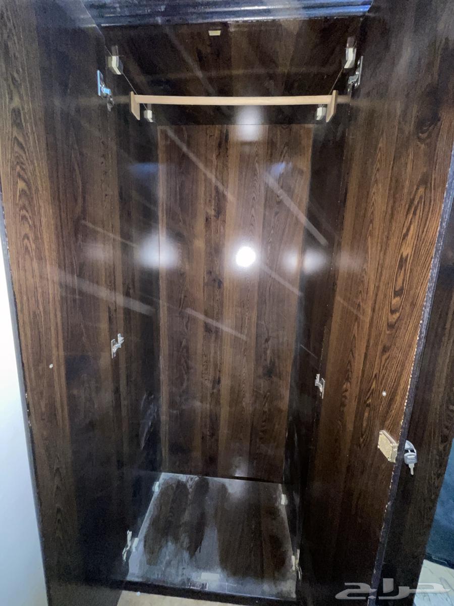 للبيع دولاب 3 ابواب64576757199361111