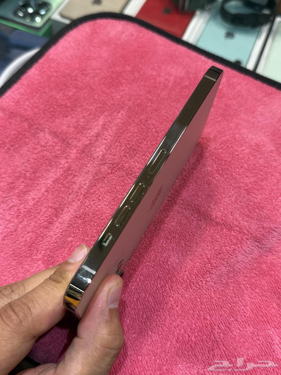 آيفون 13 برو ماكس 128 قيقاء بطارية 87 نضيف جدا64578243165442113