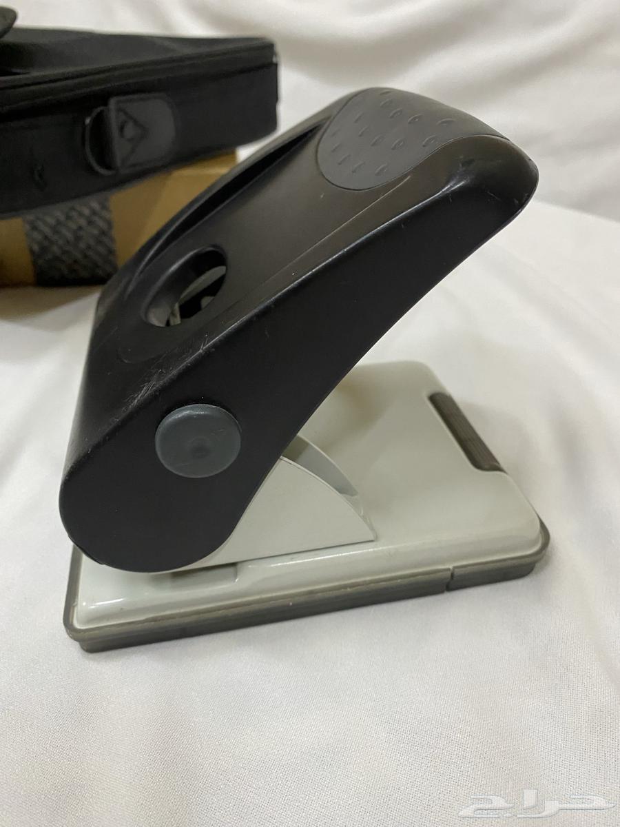 Paper shredder, used and working well64576298264451110