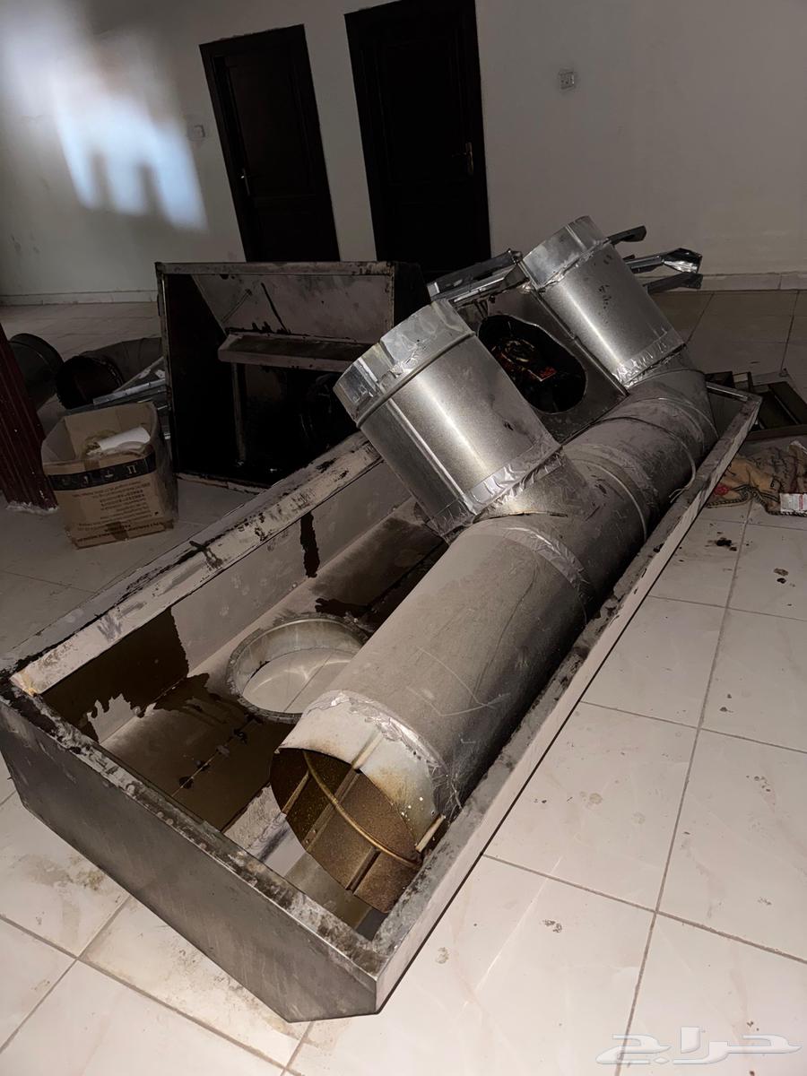 مدخنه مطعم شبه جديده للبيع64575405670401110