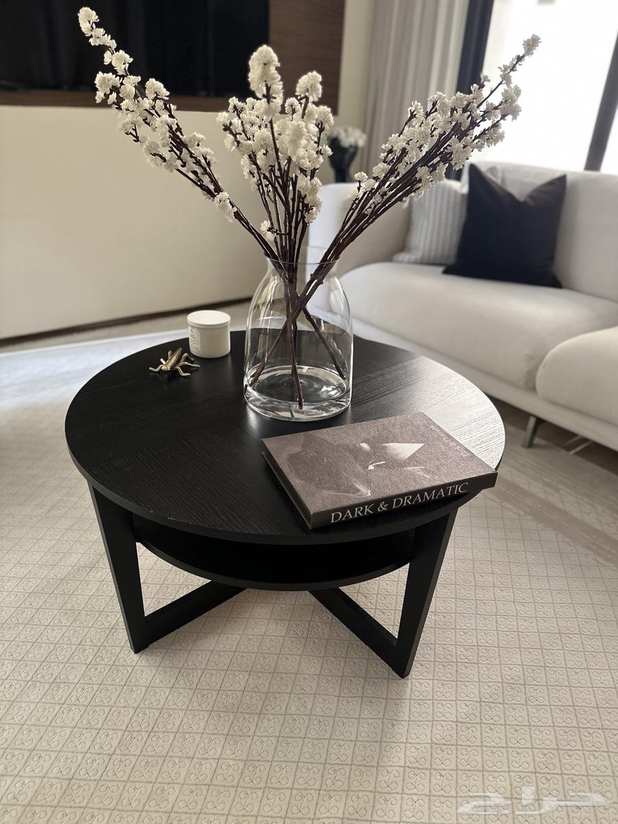 طاولة قهوة من ايكيا موديل مميز لون اسود64573361980418111