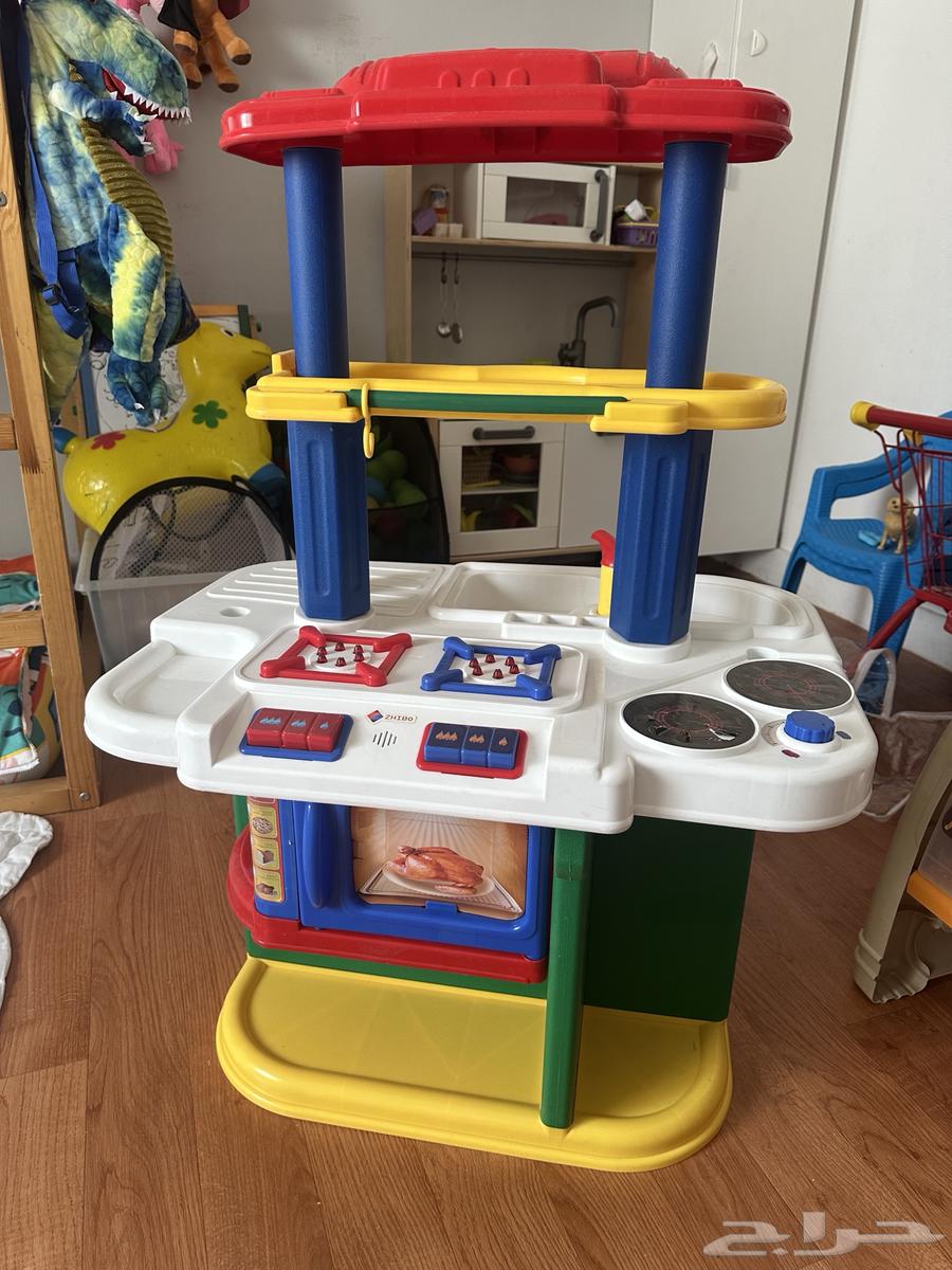 مطبخ للأطفال مستعمل نظيف للبيع64574116900737110
