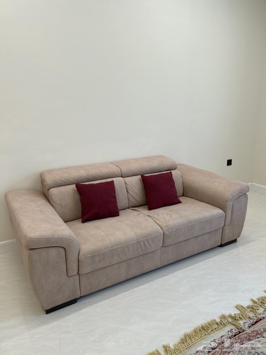 كنت مجلس فخم أمريكي بحالة ممتازه للبيع ومعه هدية طاولات خشب64575946129922113