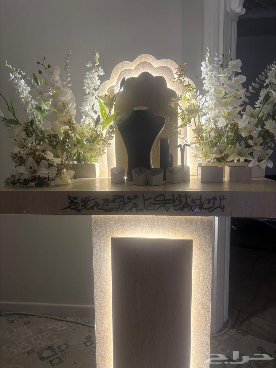 Queen Stand (Network)64508341377793112