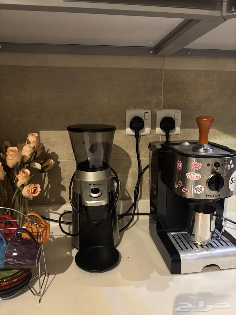 ماكينة قهوة نظيفة64578800404610112