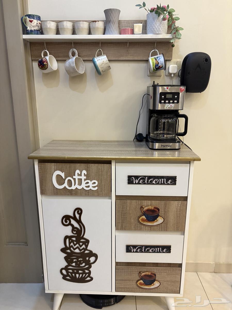 للبيع طاولة طعام وركن قهوة وغرفة نوم64572852721666112