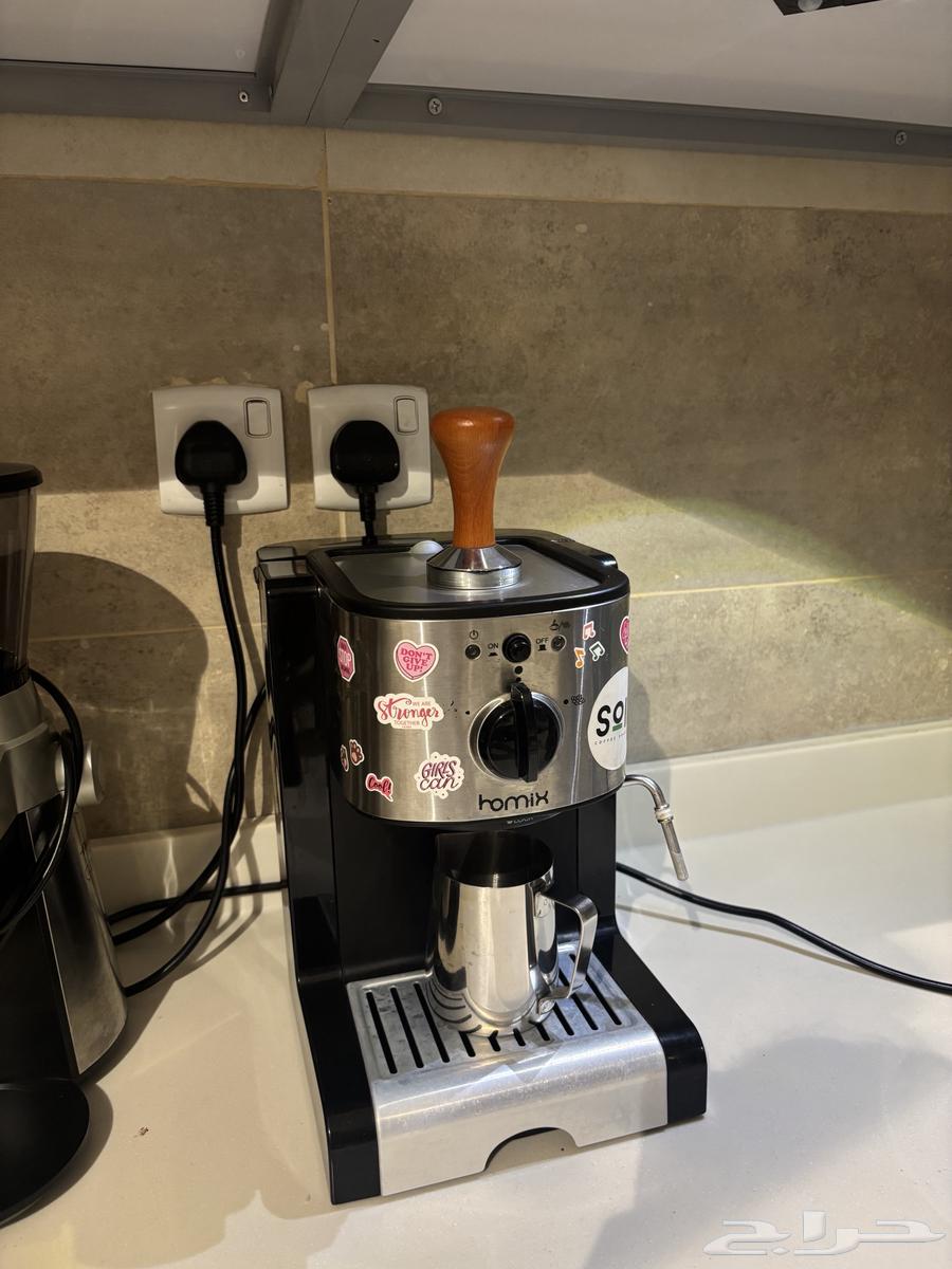 ماكينة قهوة نظيفة64578800404610113