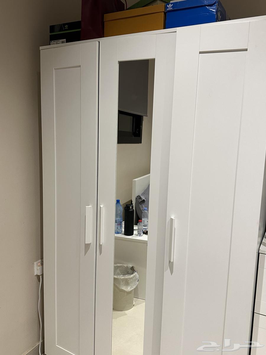 دولاب وتسريحة من ايكيا64577614841986113