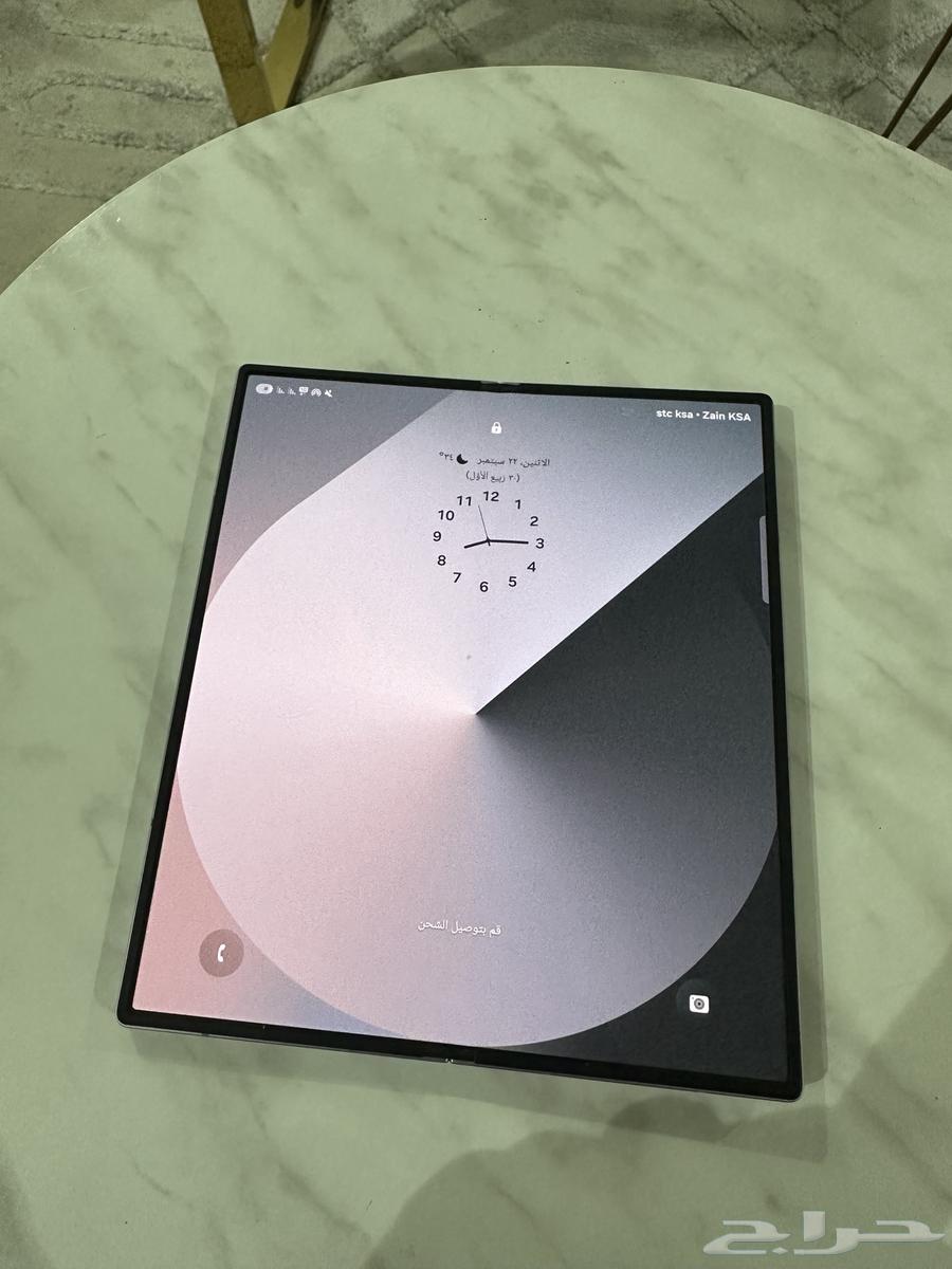 جهاز سامسونج Z فولد 6 الذاكرة 26564577712846594111
