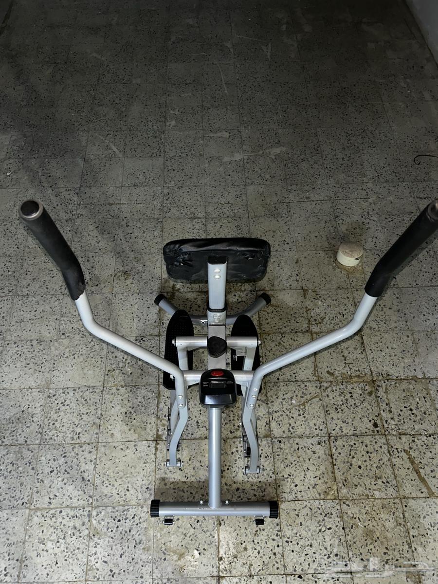 Air walking device similar to a cycle64572564768257111