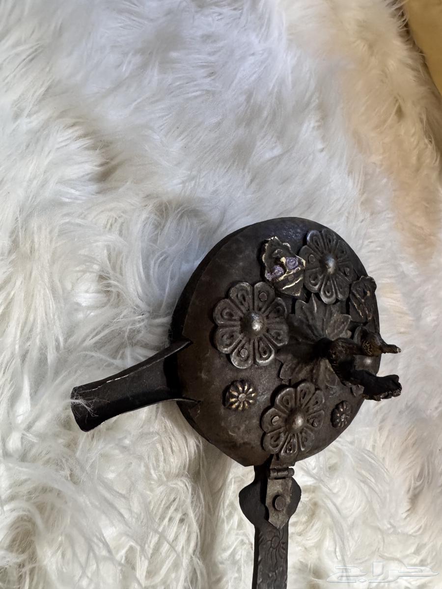 اداة طبخ قديمة تراثية64498117808002113