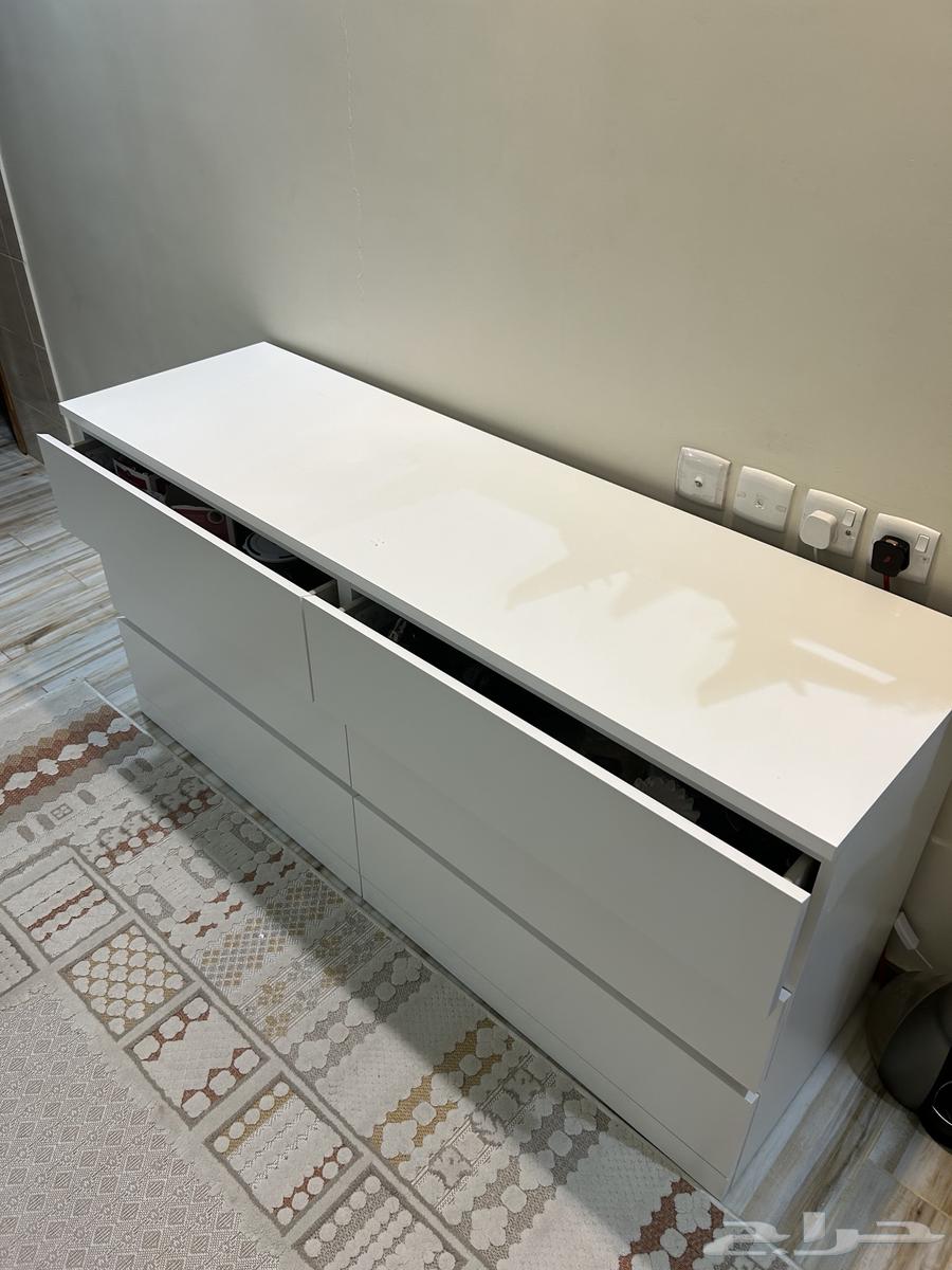 خزانة ب 6 ادراج64579293884802110