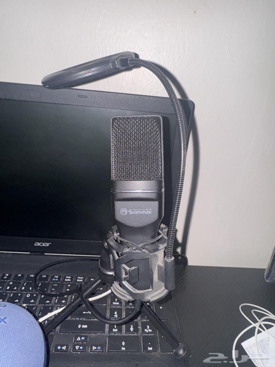 عندي مكرفون للبيع64576395772291111