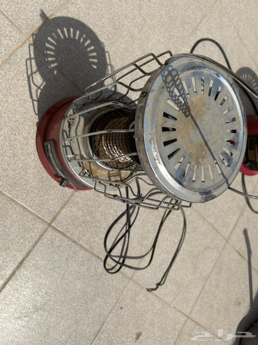 Two of them are working, one without fish64574495228035110