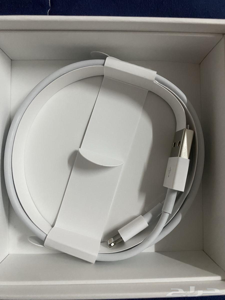 سلك ايفون الاصلي64572257630081110