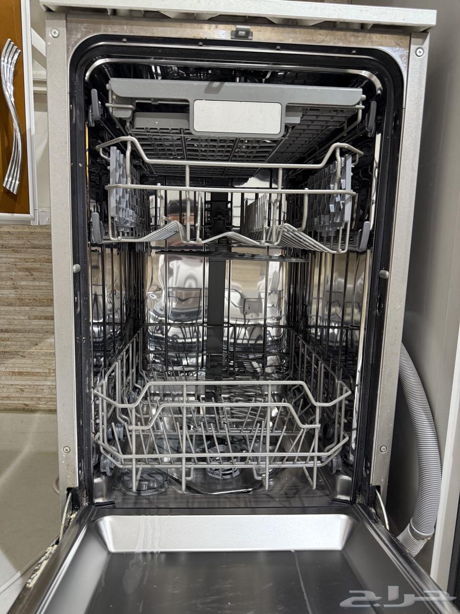 غسالة مواعين نظيفة جدا64575307844865112