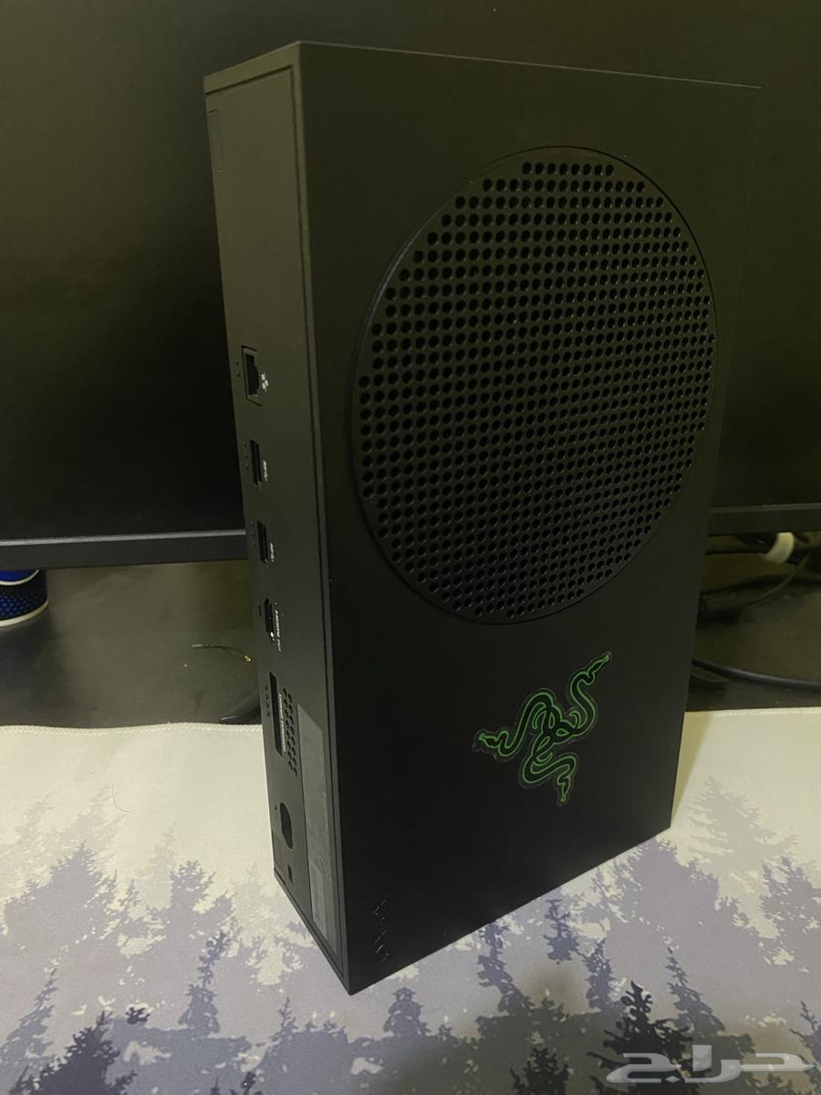 xbox series s 1tb مع يدتين64578773075587111