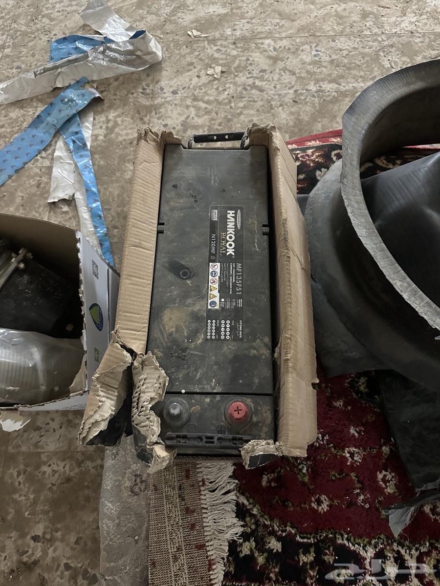 للبيع قطع بوز جديدة64578535614721113