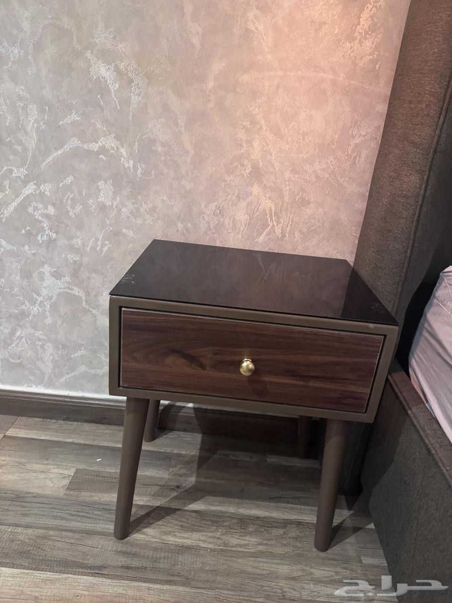 تسريحة جديدة خشب اصلي 100 100 وعدد 2 كمدينة64574593338499111