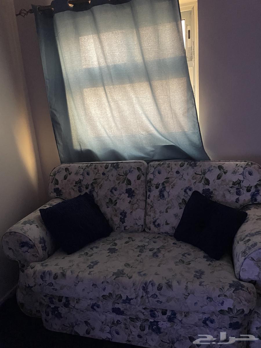 أريكة للبيع مكونة من 4 قطع تكفي 10 أشخاص64574159308290114