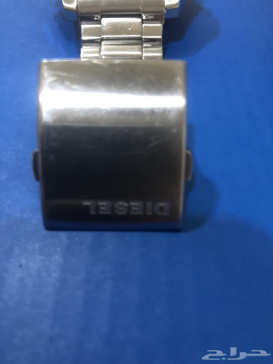 ساعة للبيع64578409571331111