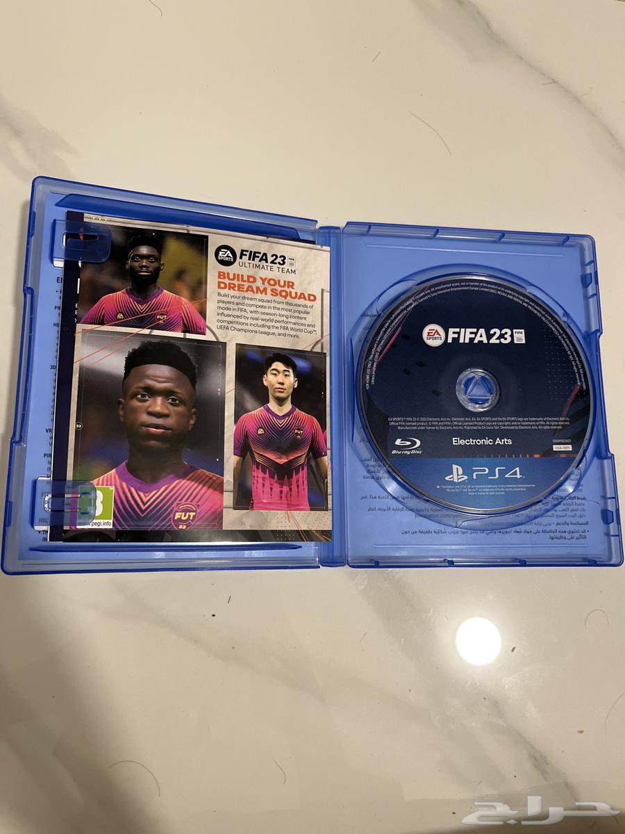شريط قراند 5 وشريط فيفا 23 بحالة ممتازة ولا يوجد اي خدش64577191858179112