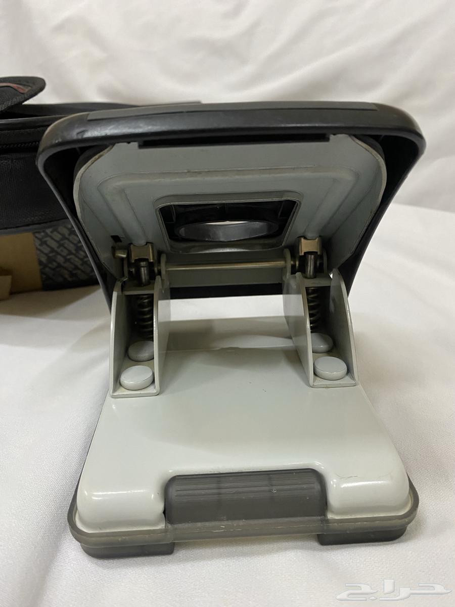 Paper shredder, used and working well64576298264451111