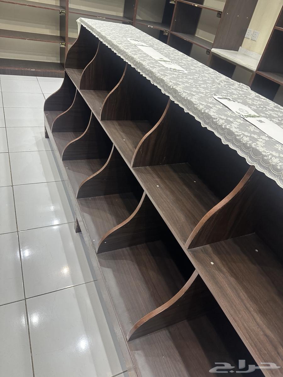 للبيع ديكور نظيف جدا خشب مقنو64577978724865110