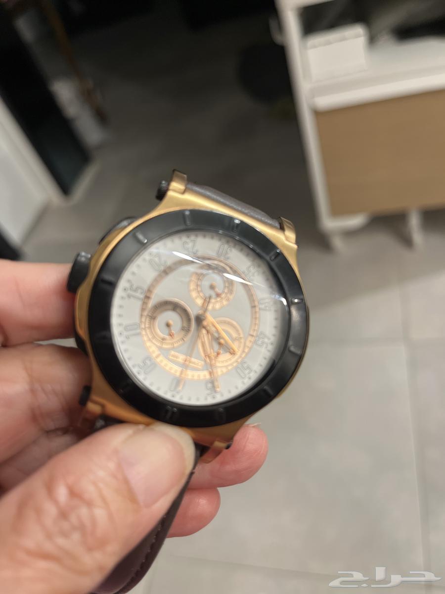 ساعة شيروتي نسائي ورجالي شبه جديدة64573601492866110