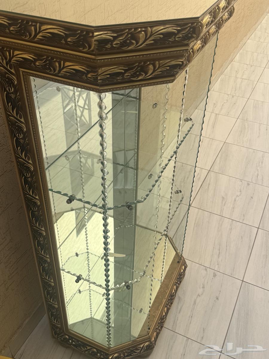 Glass library64576143664385111