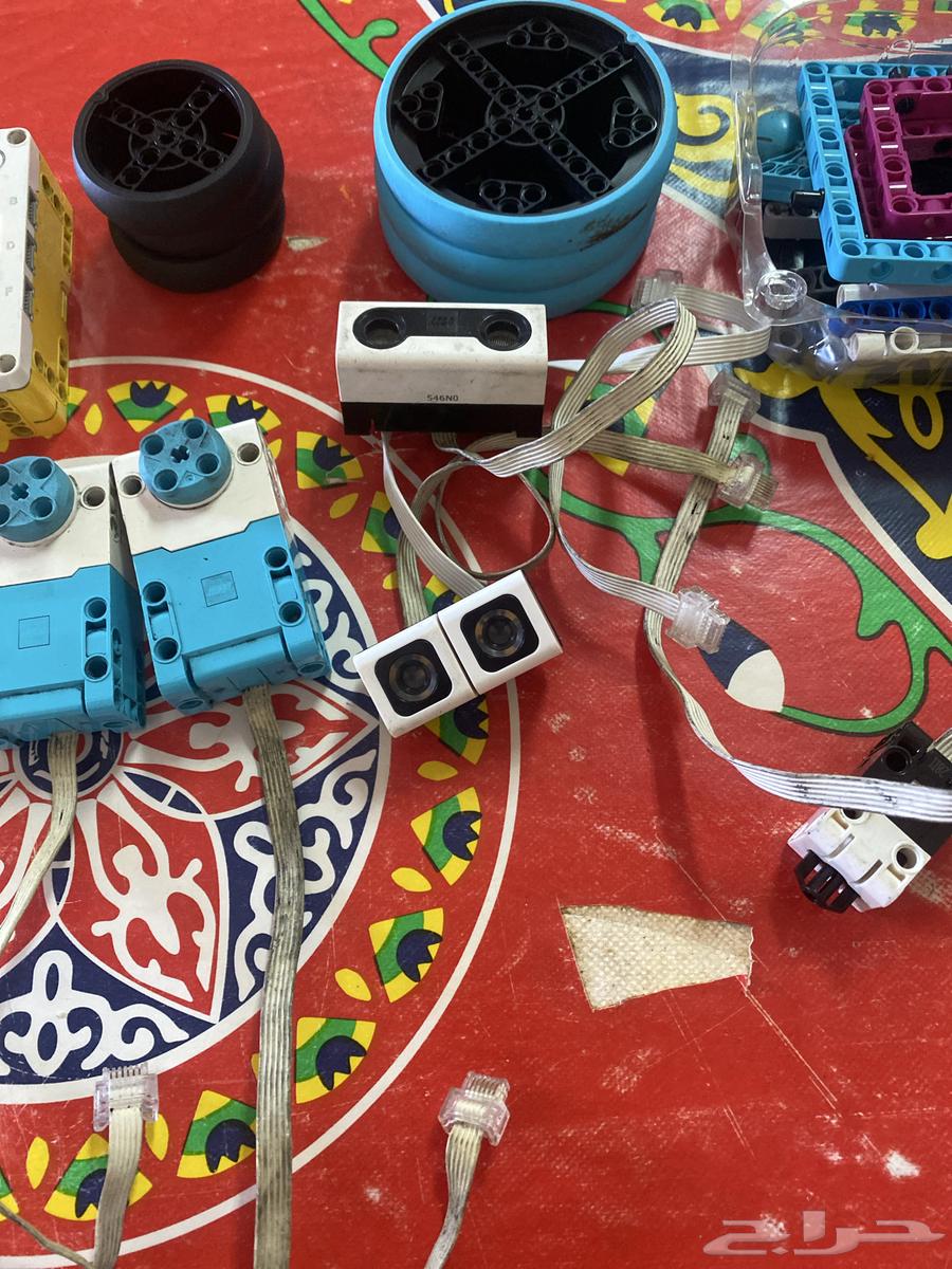 Educational Lego Robot with all pieces64536697053057113