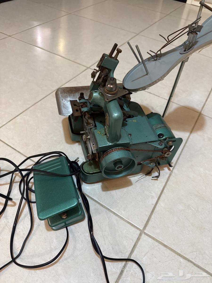 مجموعه الون من الخيوط بكرات كبيره مكينة تطريز مكينة حبك64575014356481110