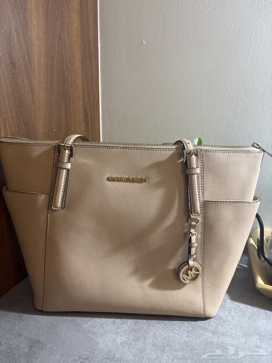 شنطة مايكل كورس اصلية64578773083521110