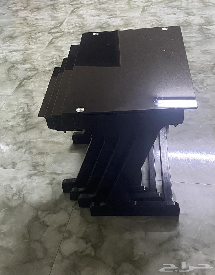 Serving Tables64572885245954114