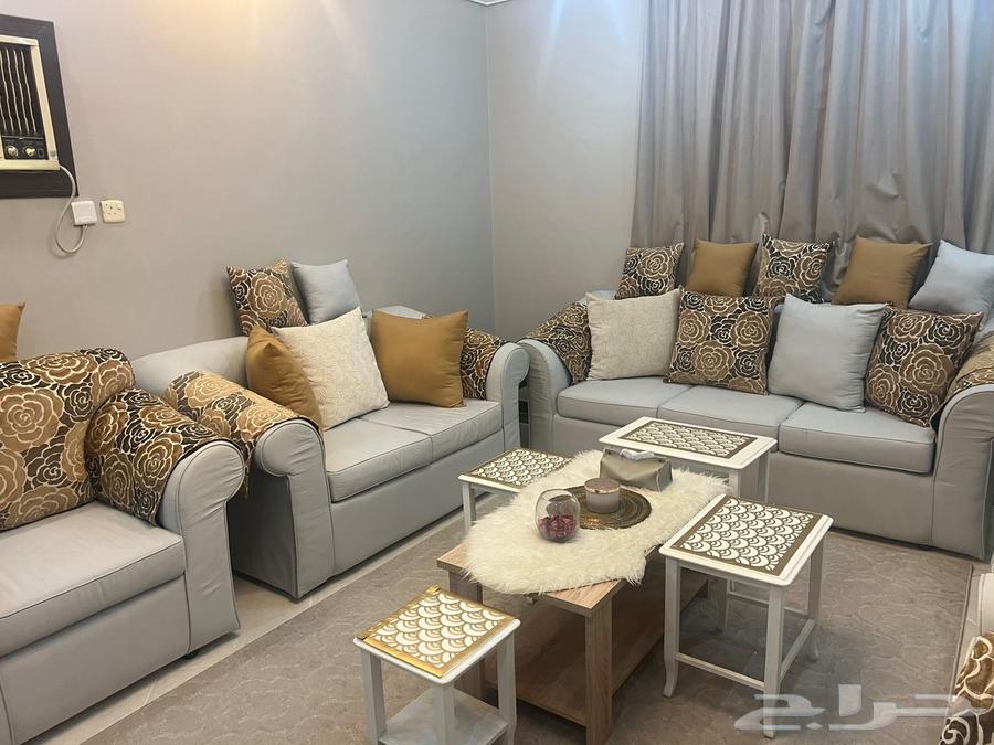 كنب فاخر للبيع بسعر مناسب جدا64576924523011110