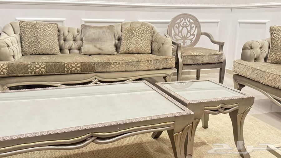 مجلس متكامل بموديل كلاسيك64575698259458113